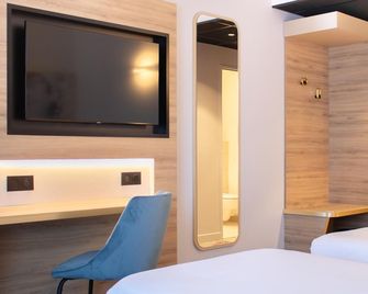 Brit Hotel Cahors Centre - Le Valentre - Cahors - Sypialnia