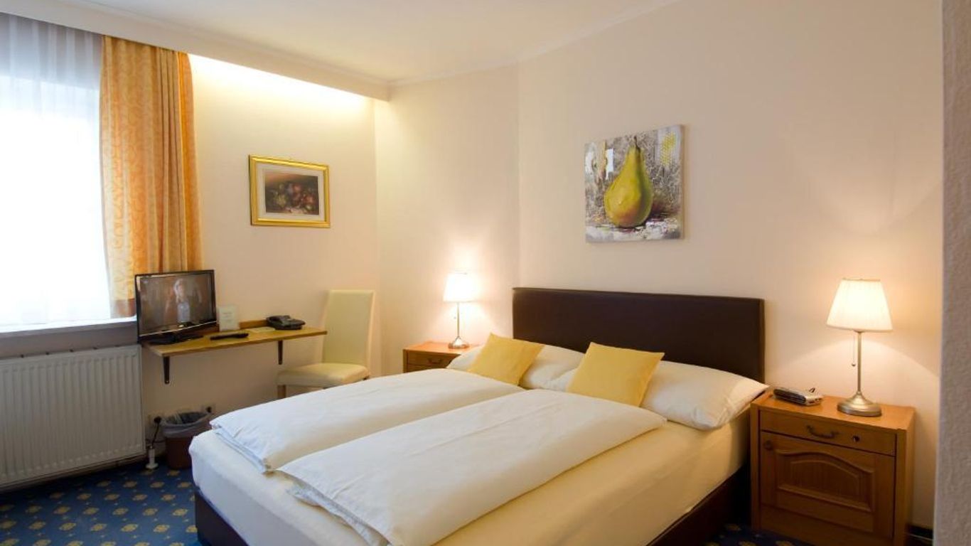 Hotel Biedermeier Hof