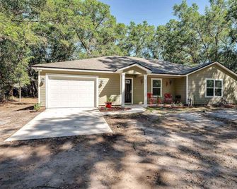 Moody Oaks - Orange Park - Gebouw