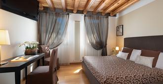 Hotel Rovere - Treviso - Schlafzimmer