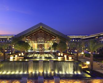 Intercontinental Hotels Kunming By IHG - Kunming - Κτίριο