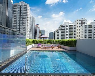 曼谷馨樂庭Sukhumvit 23服務公寓 - 曼谷 - 游泳池