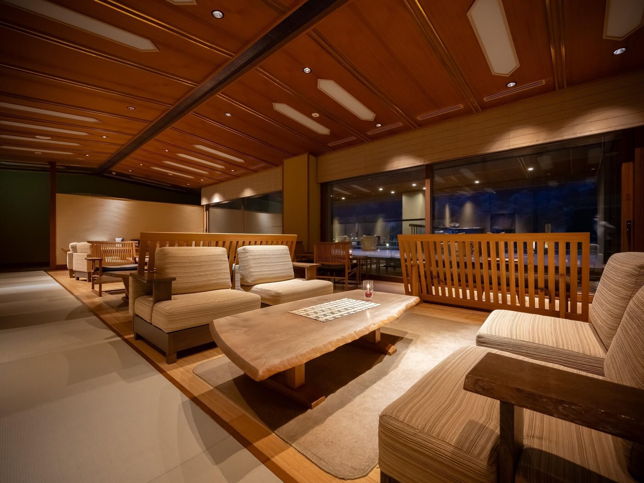 Kuriya Yasohachi - Kaga - Bar