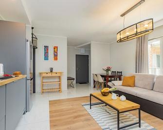 Shortstaypoland Wilenska B165 - Warsaw - Living room