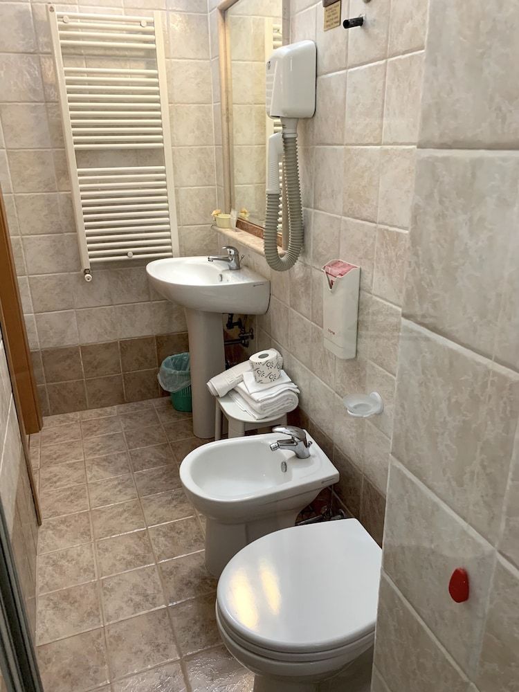 Albergo Ristorante del Cacciatore - Foggia - Baño
