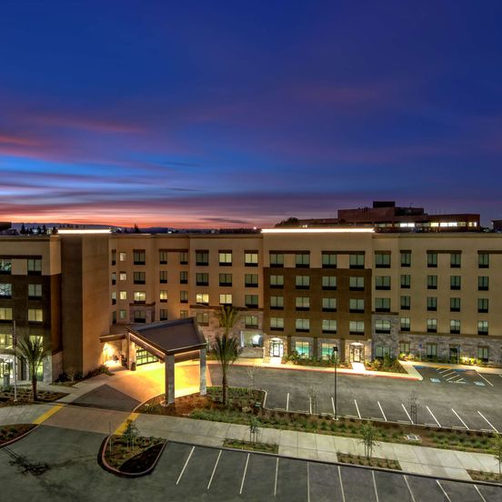 Building view of Hampton Inn & Suites San Jose Airport