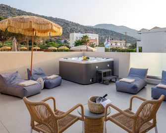 Anassa Stalis Luxury Suites by Estia 'Adults Only' - Stalida - Balcón