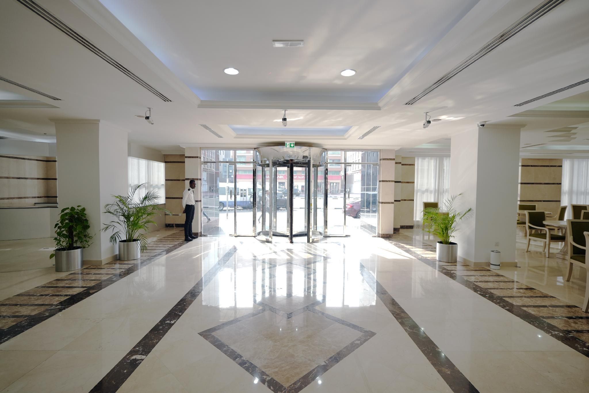 فندق لندن كراون