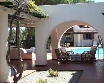 Villa Saracina - Vulcano - Building