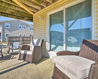 Coastal Brigantine Retreat - Walk to Beach! - Brigantine - Patio