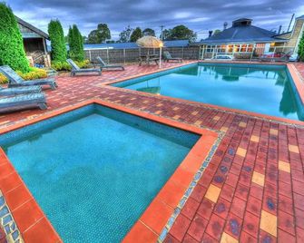 Bairnsdale Motor Inn - Bairnsdale - Pool
