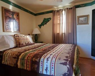 Hikers Cimarron Inn & Rv Park - Cimarron - Bedroom