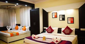 Green by One Hotels - Rishikesh - Bedroom