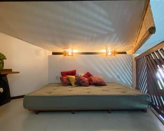 Stylish flat in Praia do Forte in a seaside condominium - Praia do Forte - Schlafzimmer