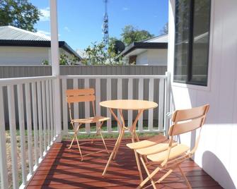 Warrego Hotel Motel Cunnamulla - Cunnamulla - Balcony