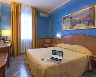 Hotel Europa Novara - Novara - Slaapkamer