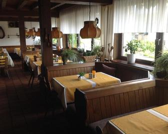 Landgasthof zum Wiesengrund - Hunfeld - Ресторан