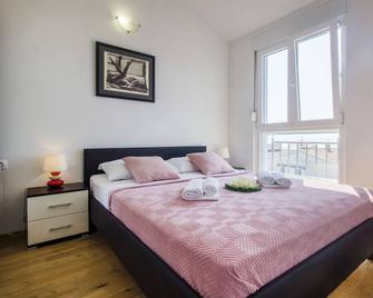 Apartments Lenija - Jadrija - Bedroom