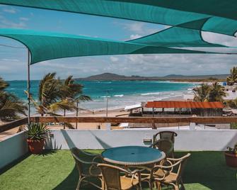 Hotel Albemarle Galapagos Beachfront - Puerto Villamil - Balkon