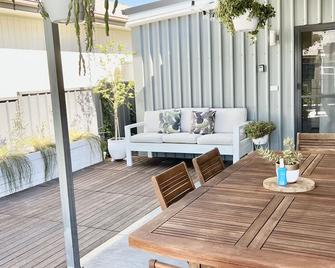 Studio on Lewis Tiny House - Mudgee