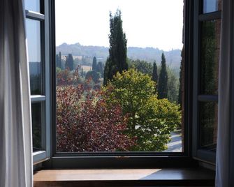 Agriturismo Podere Alberese - Asciano - Balkon