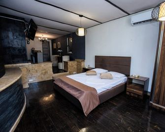 Hotel Tigran Mets Yerevan - Erywań - Sypialnia