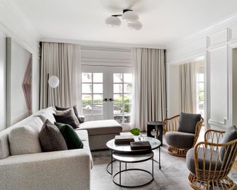 Kimpton Brice Hotel By IHG - Savannah - Living room
