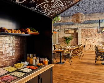 Hotel Indigo Madrid - Princesa By IHG - Madrid - Buffet