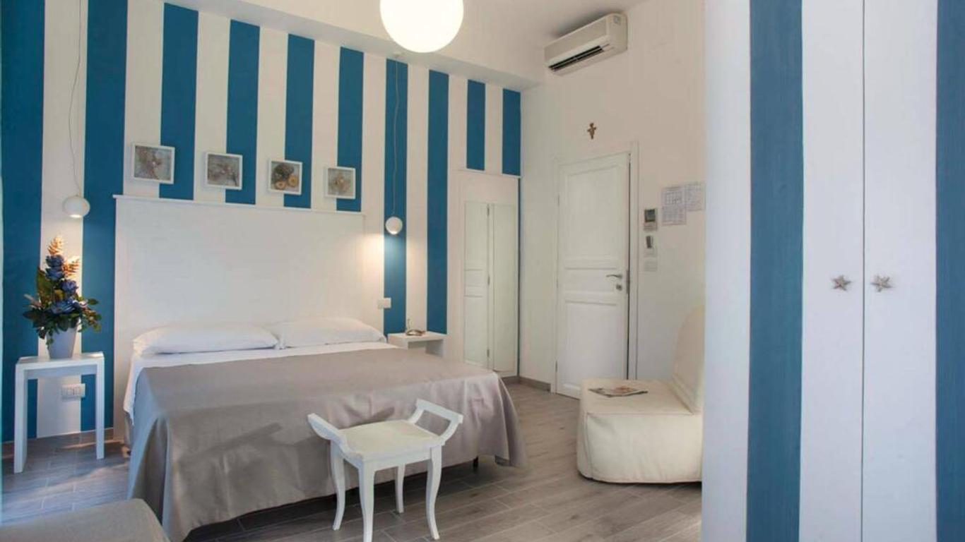 Daniel Apartments