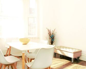 Comfy Private Room Near Mcr Centre - Manchester - Ruokailuhuone