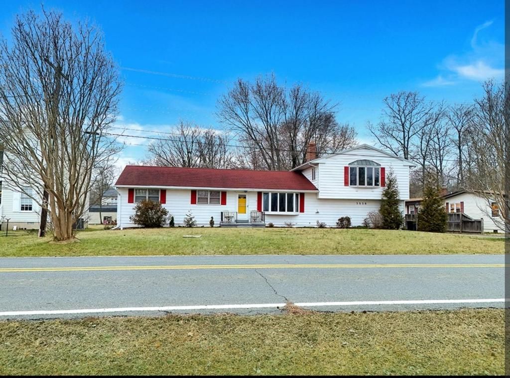 Bay Front Manor House