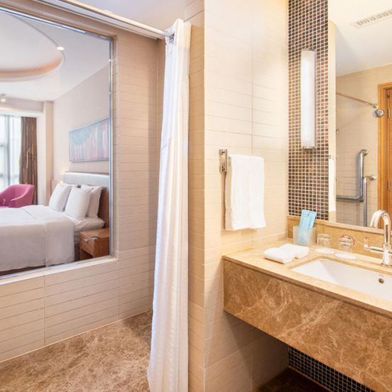 Holiday Inn Express Beijing Wangjing Center by IHG image 1