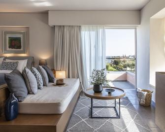 Eden Roc - קוסקינו - סלון