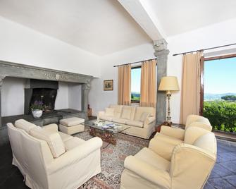 Relais Vignale & Spa - Radda In Chianti - Living room
