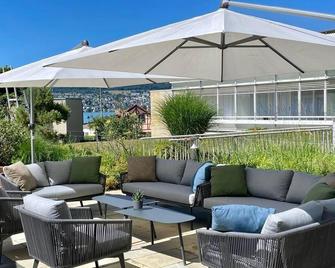 Holiday apartment Meilen for 1 - 2 persons with 1 bedroom - Holiday apartment - Meilen - Patio