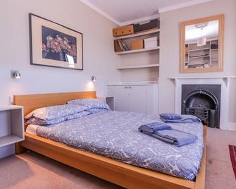 6 Gloster Terrace - Folkestone - Bedroom
