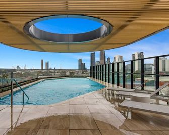 1-bed Resort With Study and Gym - Melbourne - Pool
