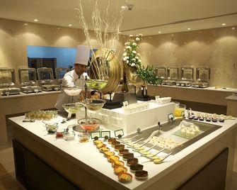 Peerless Hotel Hyderabad - Hyderabad - Buffet