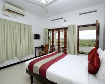 OYO 10224 Hotel Penrallt Homestay - Kovalam - Habitación