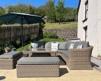 Beautiful 1-bed House, Exmoor Nr Lynton & Lynmouth - Lynton - Binnenhof