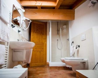Agriturismo Bosco Del Gal - Castelnuovo del Garda - Badkamer