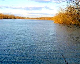 Country Cabins Hotel - Chariton - Вигляд зовні