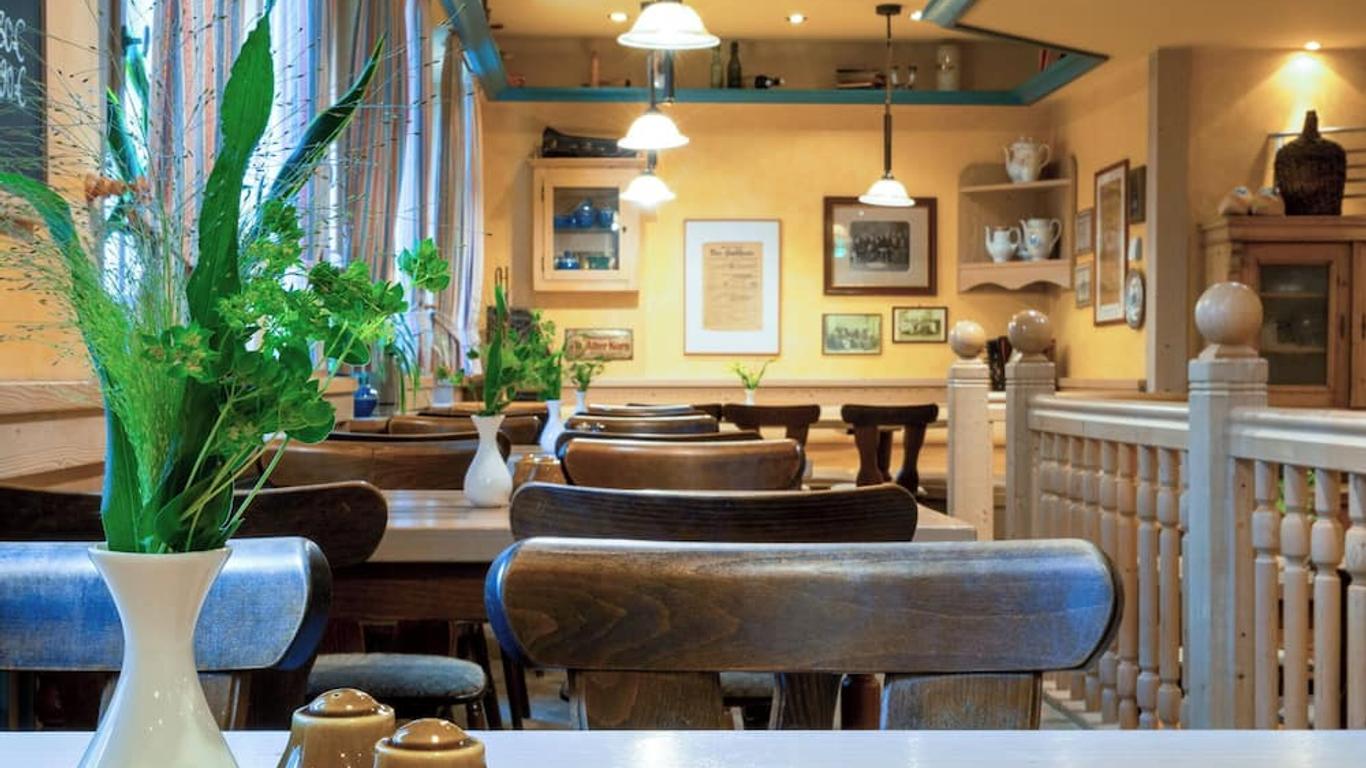 فيكتورس ريزيدنتس هوتل جيرا