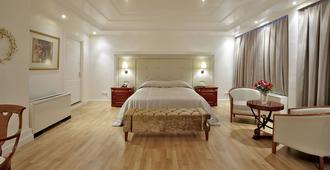 Piraeus Theoxenia Hotel - Piraeus - חדר שינה