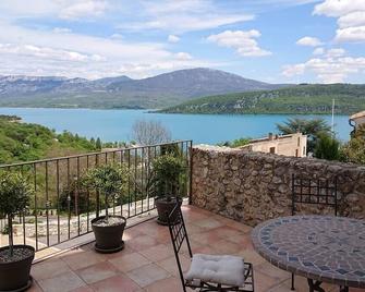 Lou Marcelou - Apartment Two - Sainte-Croix-du-Verdon - Balcón