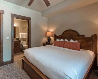 Breckenridge Grand Lodge Peak 7 Ski In / Ski Out 2 Br 2 Ba Includes Guest Suite - Breckenridge - Kamar Tidur