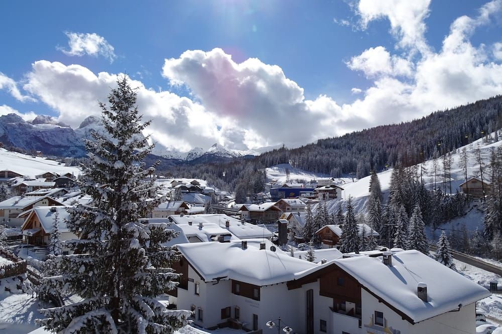 Hotel Steinrösl - San Cassiano/St. Kassian - Utomhus