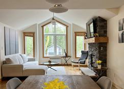 Beautiful Cottage in Tobermory - Tobermory - Living room