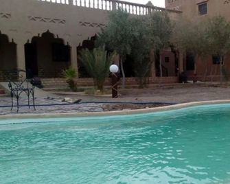 Hotel Tamlalte - Boumalne Dadès - Pool