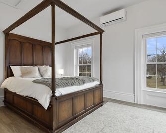Private Luxury Suite on Cayuga Lake - Interlaken - Habitació